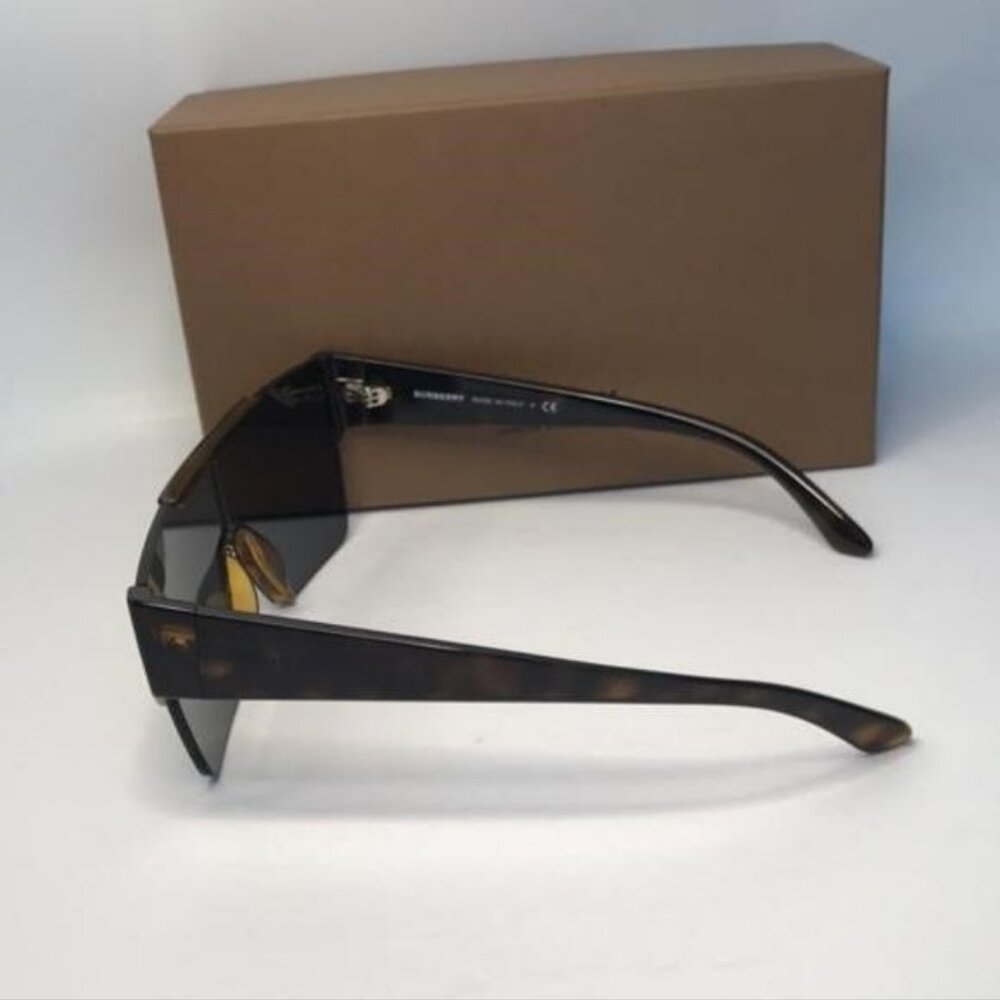 💯- Authentic New BurberryBE4291 - 300287 Oversize  Sunglasses - Picture 8 of 12